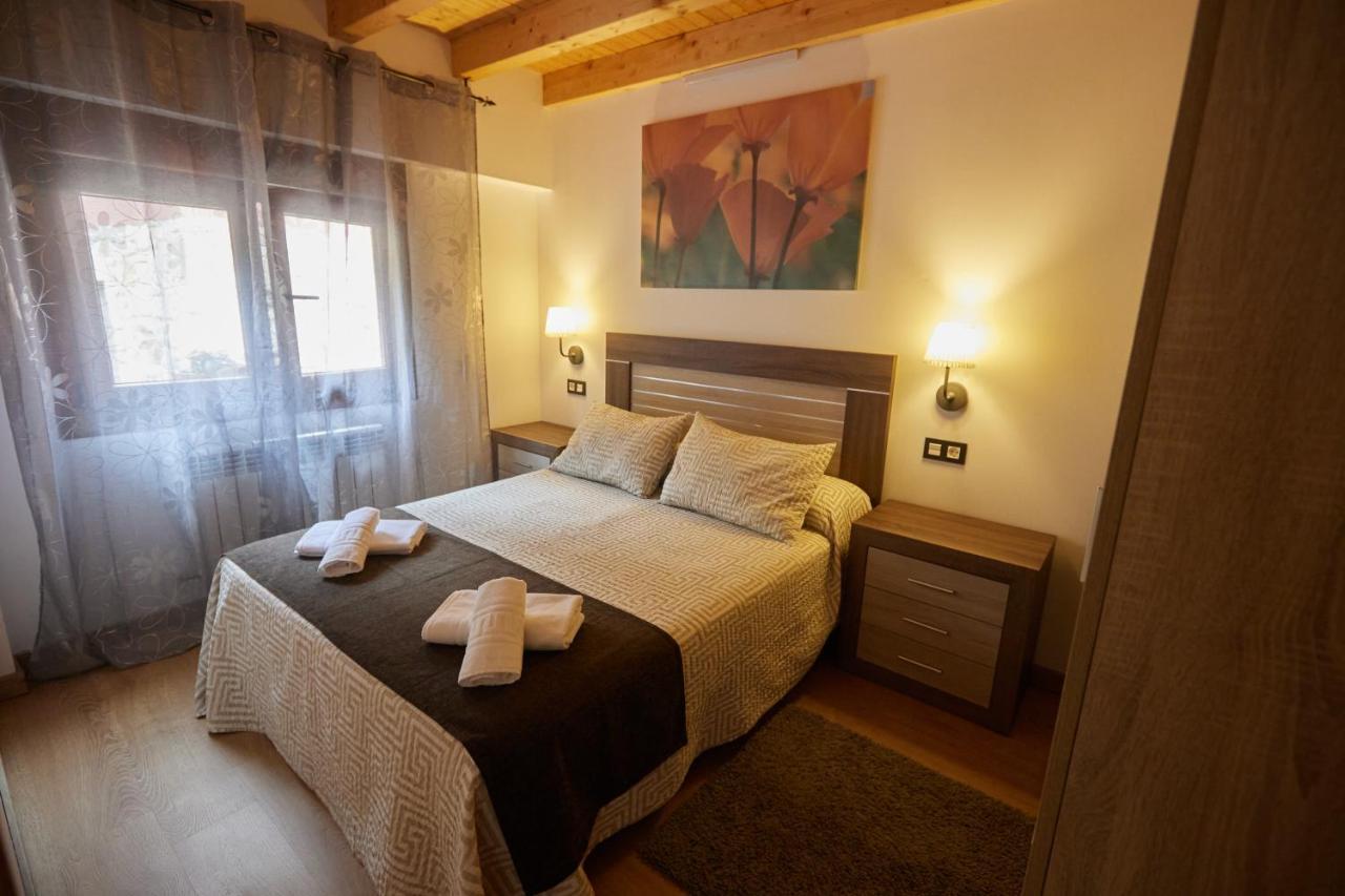 La Besnada Apartman Onís Kültér fotó